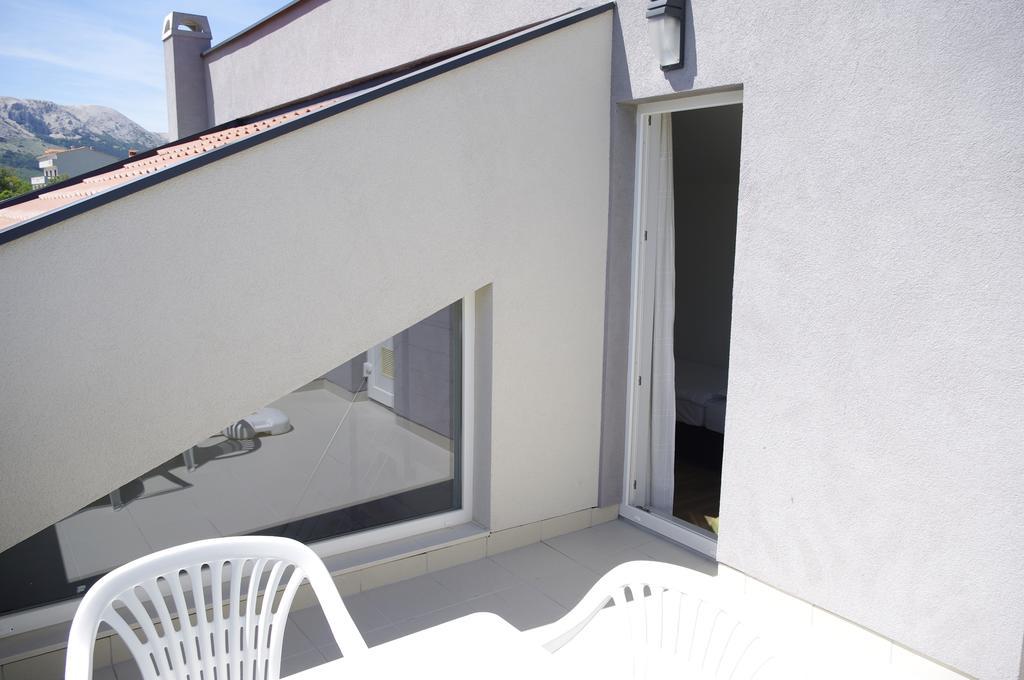 Apartments Santis10 Baška Eksteriør billede